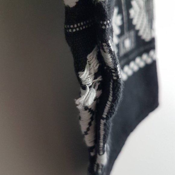 Tribal Pattern Black Tunic Shirt with Band Collar - Picture 12 of 13